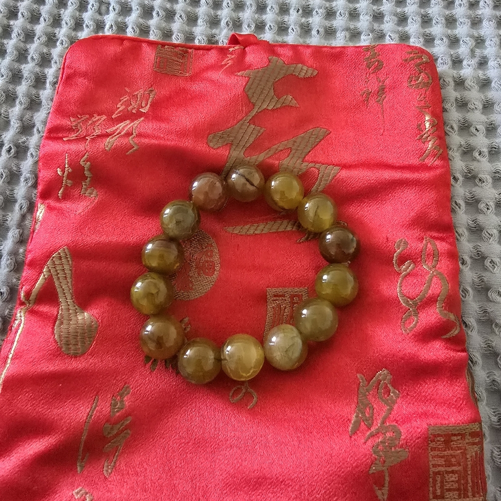Beaded Bracelet with Polished Finish
